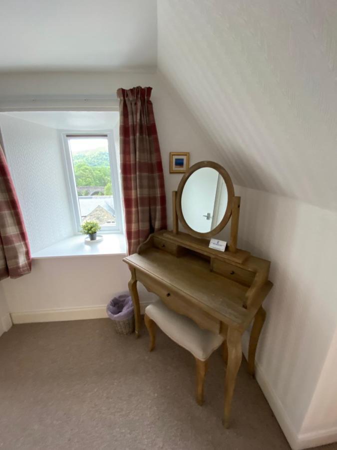 The Rannoch Nest, Kinloch Rannochアパートメント エクステリア 写真